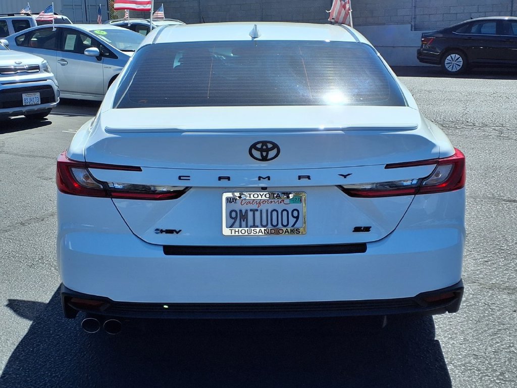 Used 2025 Toyota Camry SE FWD image 6