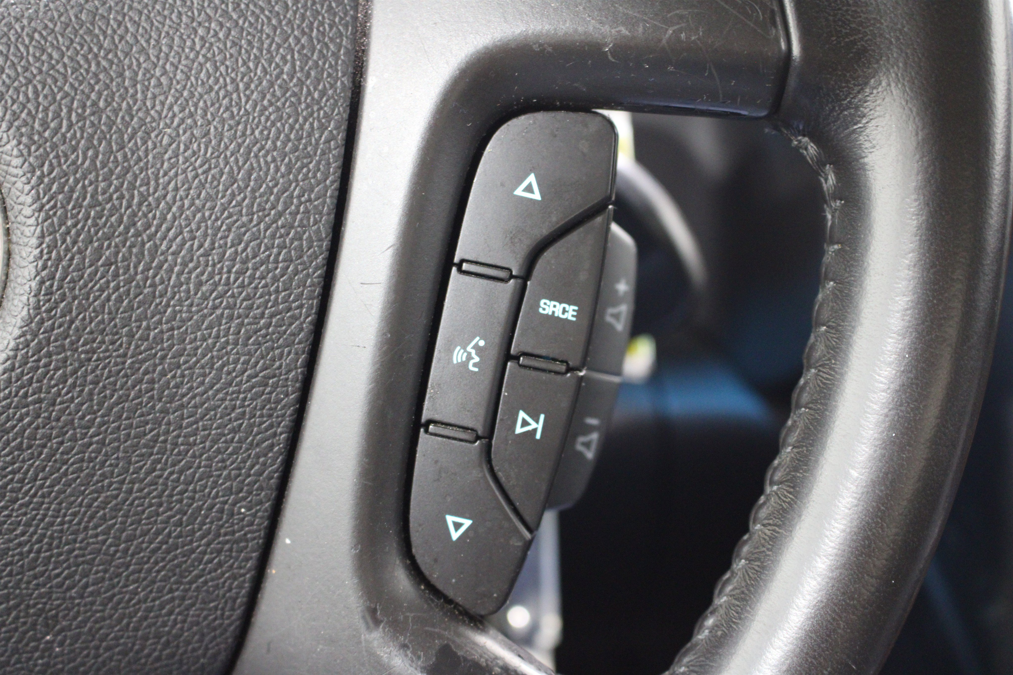 Used 2007 Chevrolet Avalanche LTZ w/ LTZ Preferred Equipment Group AWD/4WD image 13