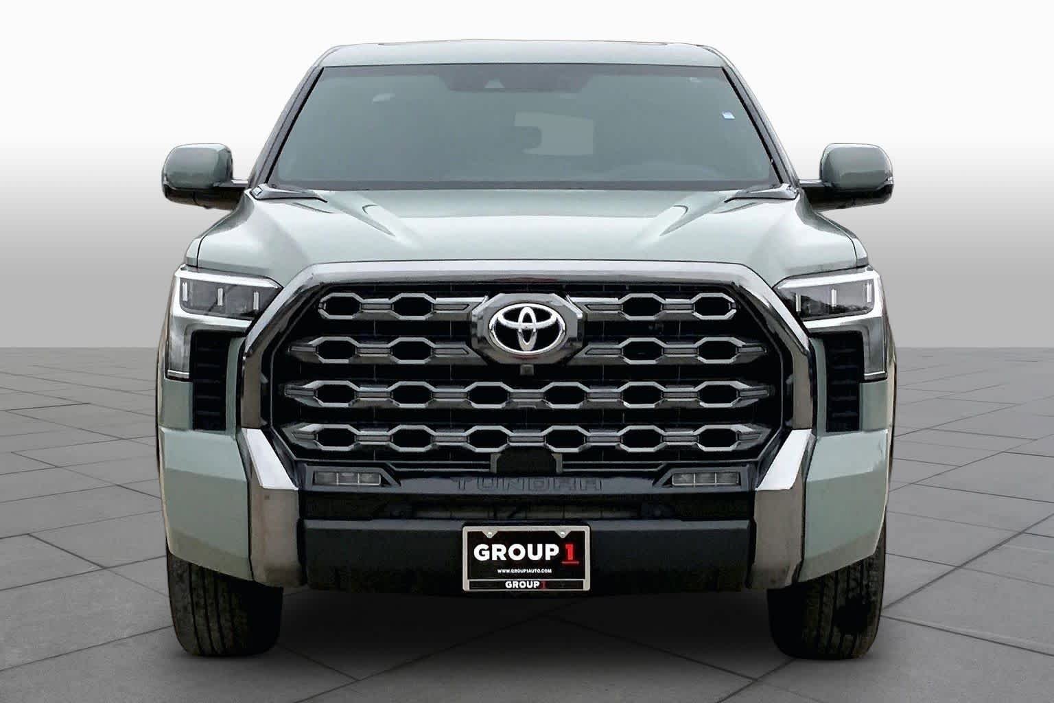 Used 2024 Toyota Tundra Platinum AWD/4WD image 4