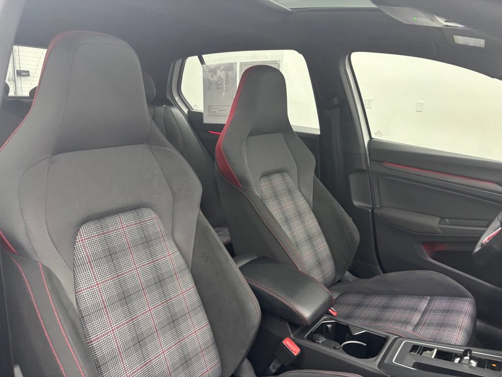 Used 2022 Volkswagen GTI SE w/ Black Wheel Package FWD image 30