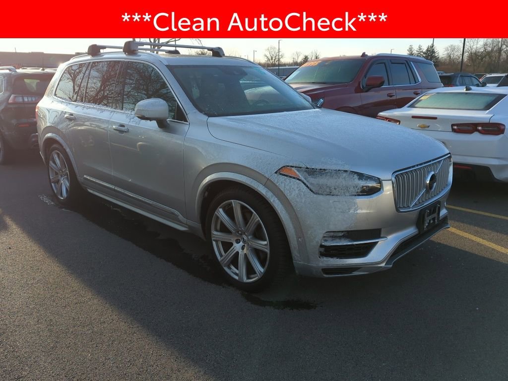 Used 2018 Volvo XC90 T8 Inscription w/ Luxury Package image 3