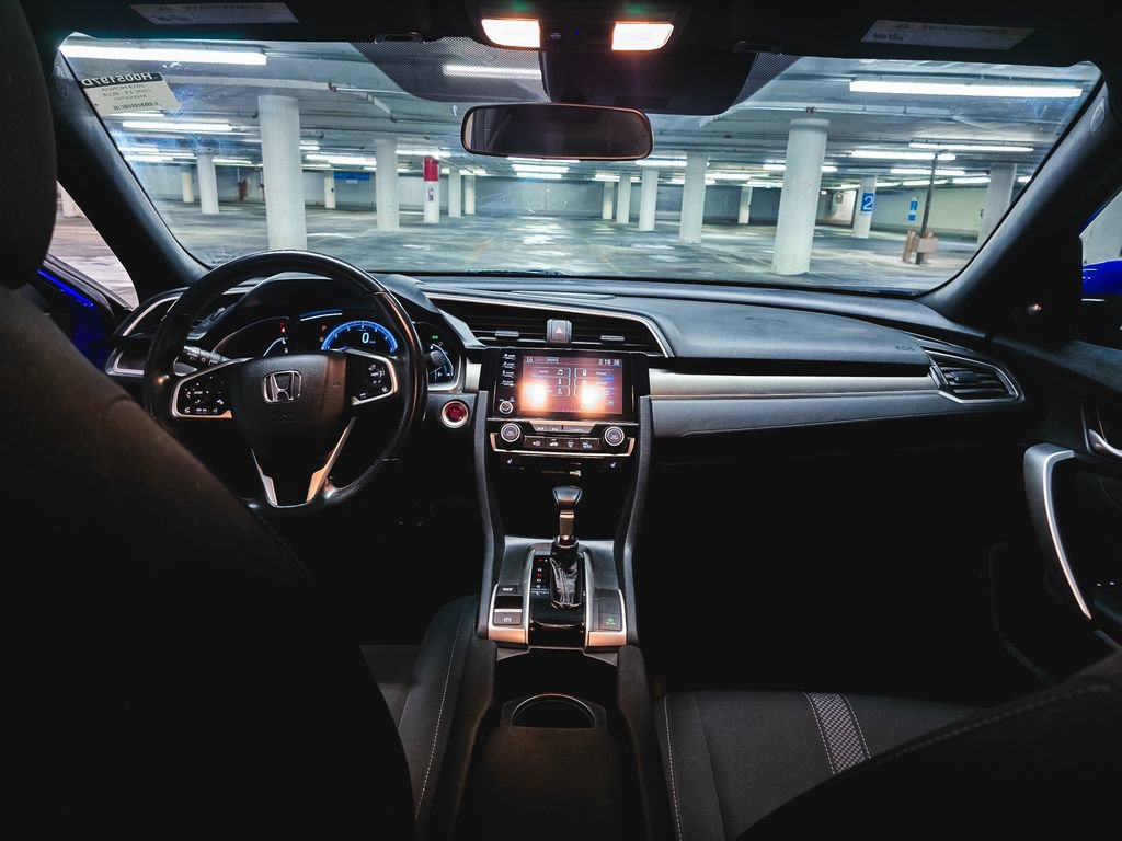 Used 2019 Honda Civic EX image 3