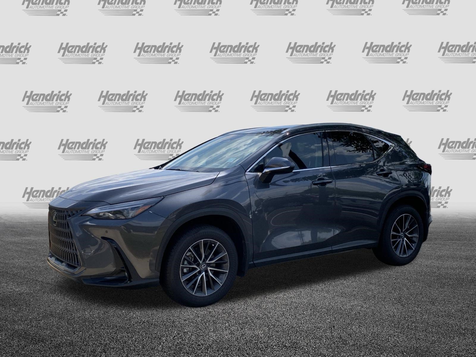 Used 2025 Lexus NX 250 FWD w/ Accessory Package (2T) image 5