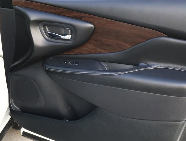 Used 2020 Nissan Murano Platinum image 17