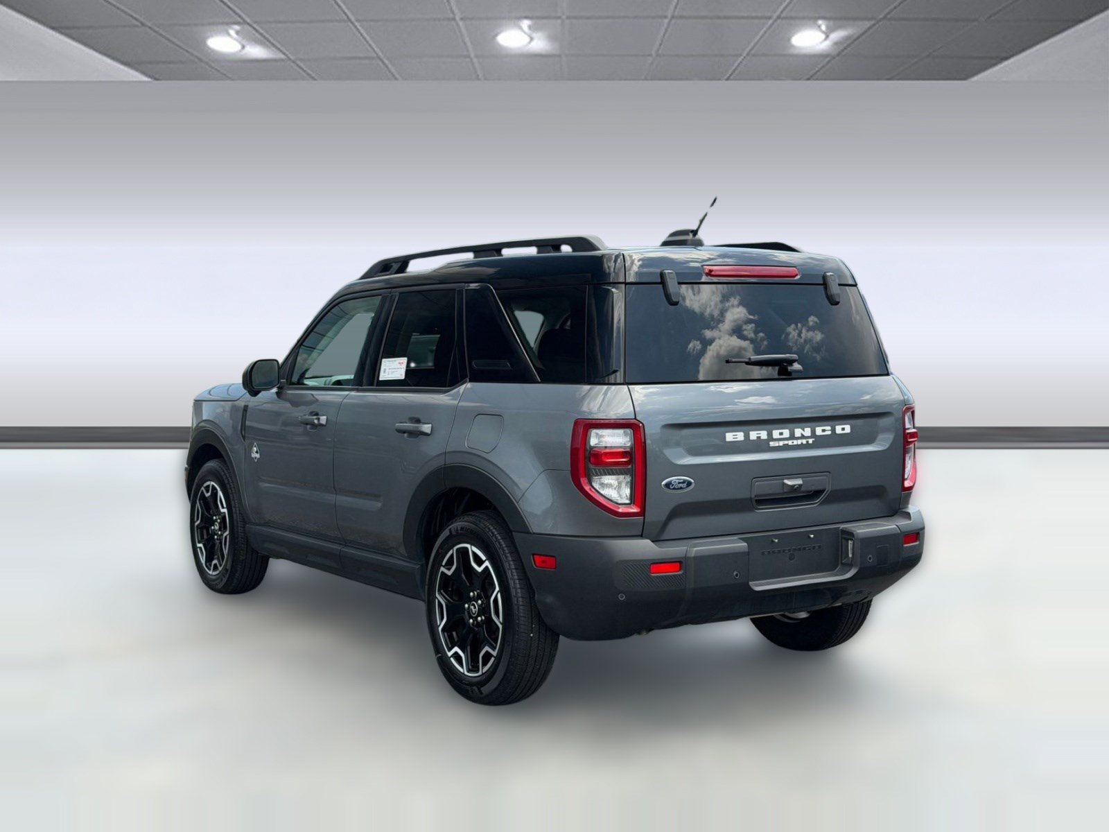 Used 2025 Ford Bronco Sport Outer Banks w/ Outer Banks Tech Package+ AWD/4WD image 5