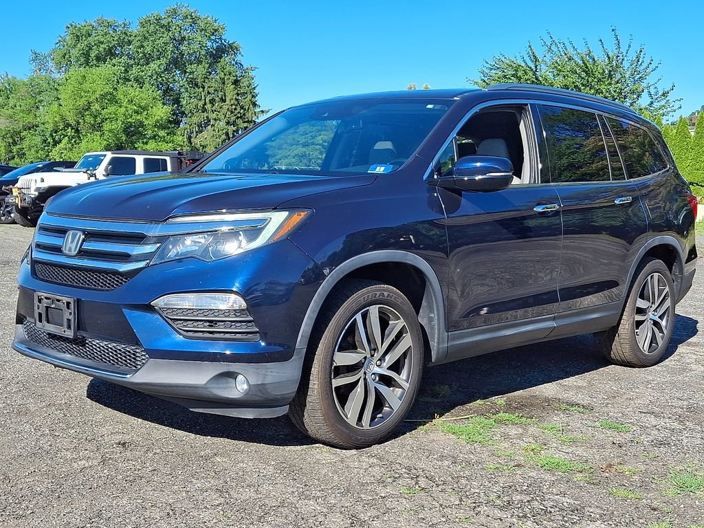 Used 2016 Honda Pilot Touring image 3