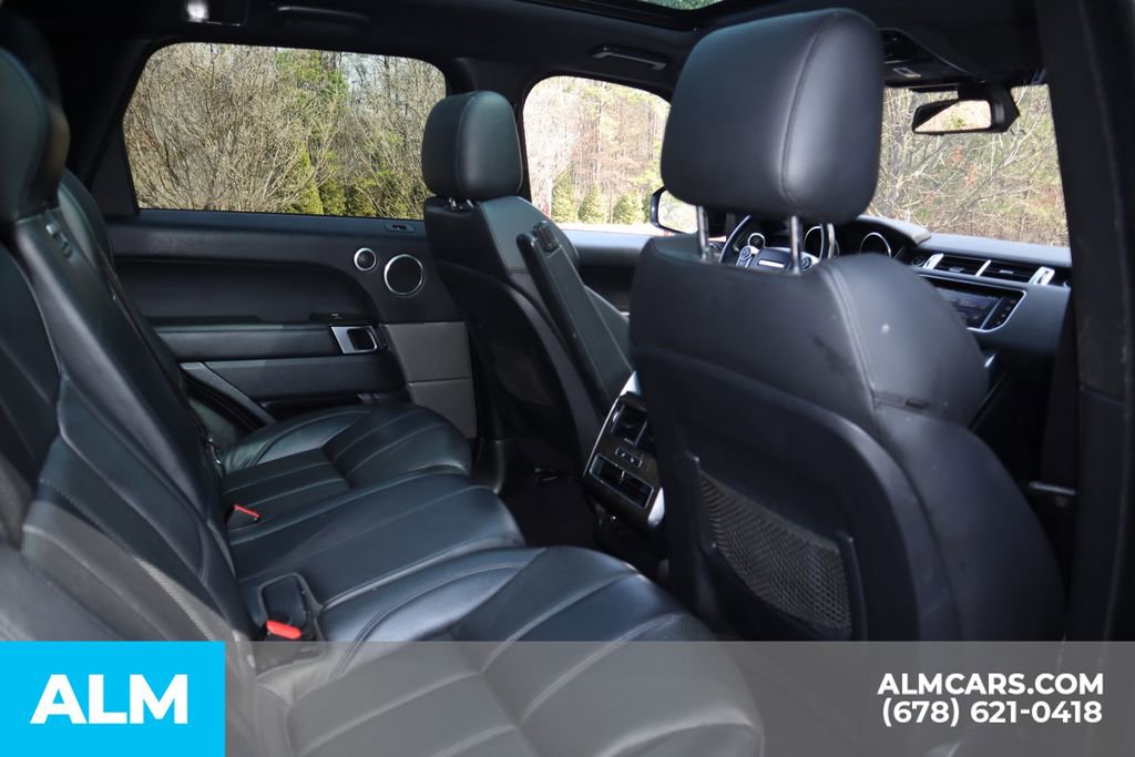 Used 2016 Land Rover Range Rover Sport SE image 24