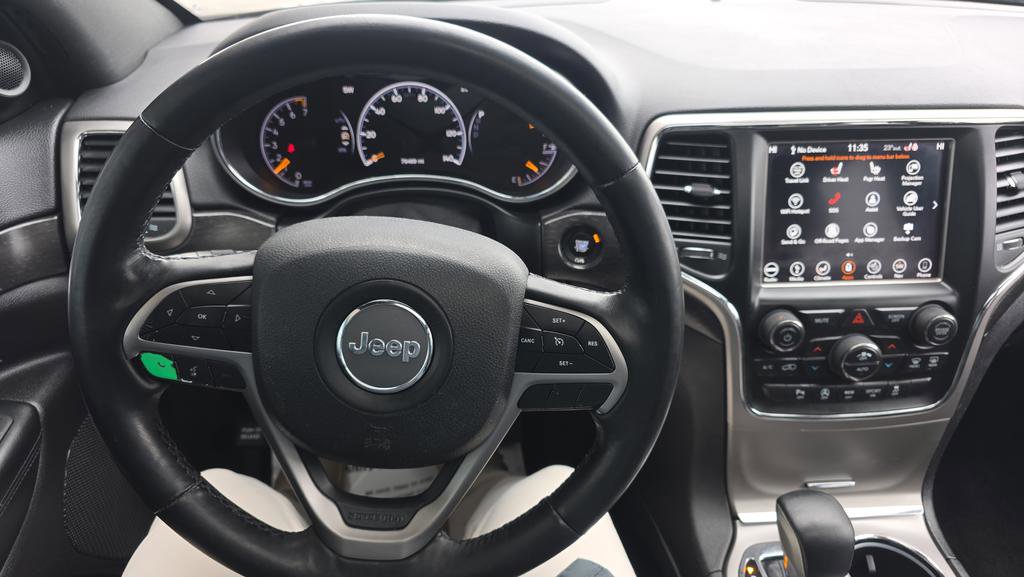 Used 2018 Jeep Grand Cherokee Altitude image 19