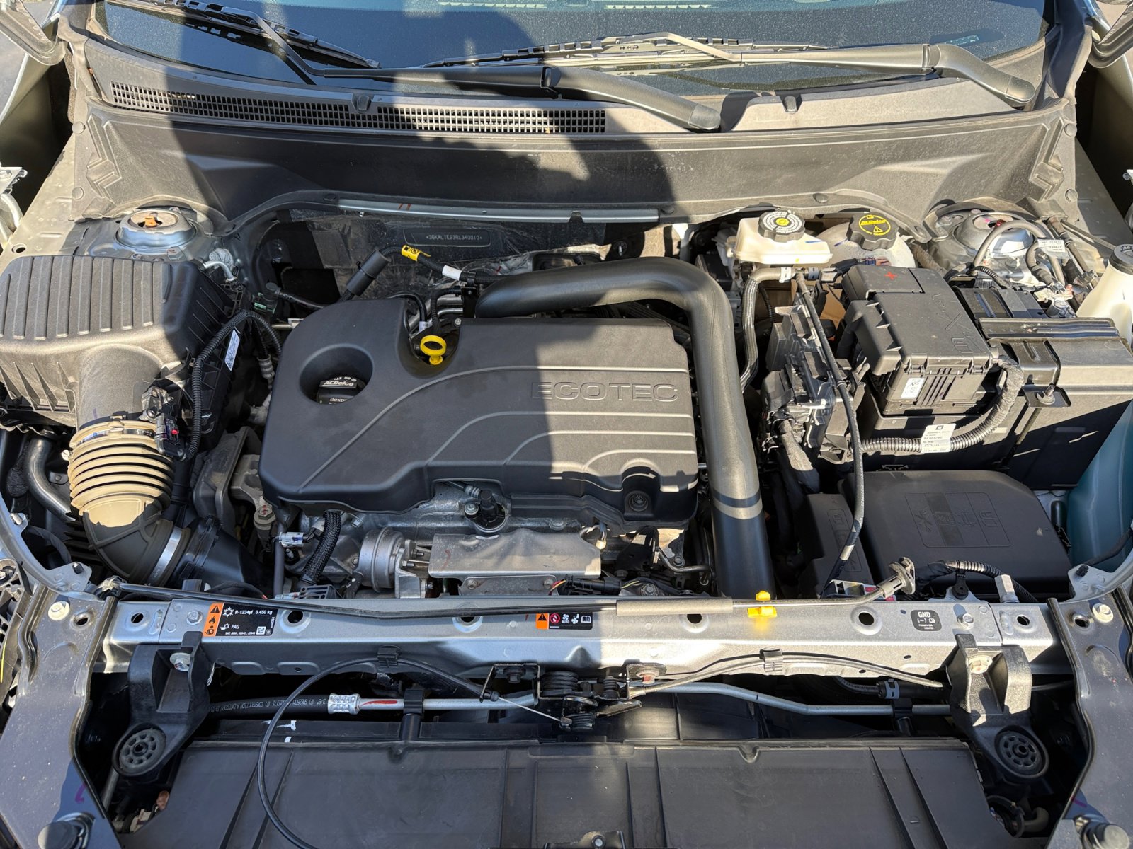 Used 2024 GMC Terrain SLE image 20