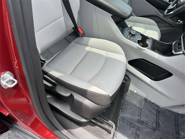 Used 2023 GMC Terrain SLE w/ Driver Convenience Package image 8