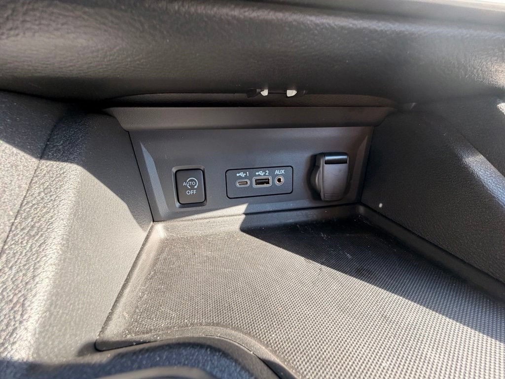 Certified 2025 Nissan Sentra SV w/ All-Weather Package FWD image 26