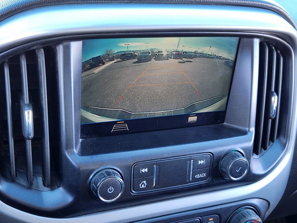 Used 2021 Chevrolet Colorado LT AWD/4WD image 9