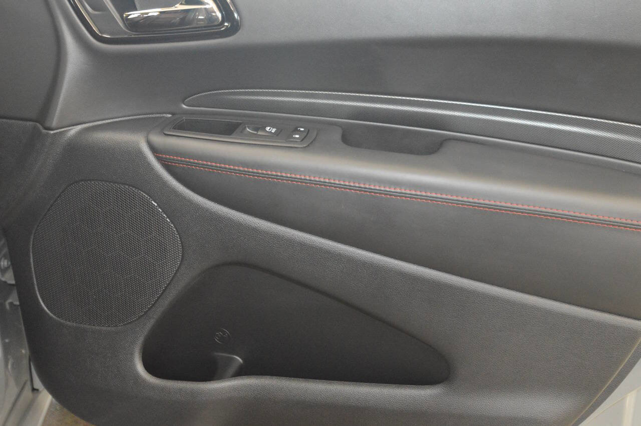 Used 2024 Dodge Durango GT image 12