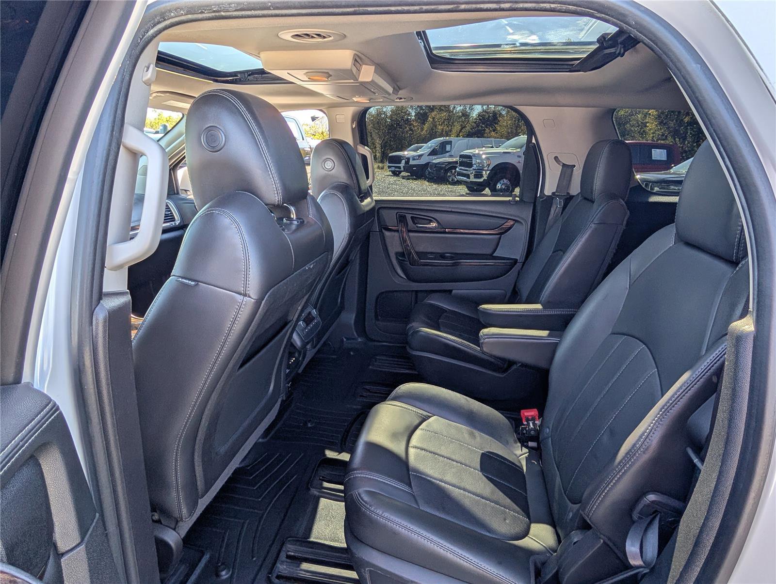 Used 2016 GMC Acadia Denali image 15