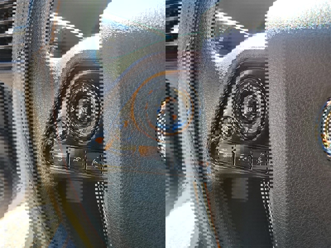 Used 2020 Toyota Prius LE w/ Carpet Mat Package image 19