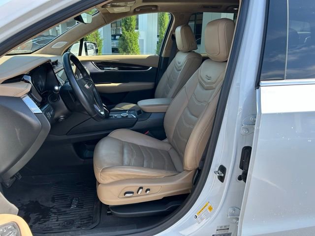 Used 2024 Cadillac XT6 Premium Luxury w/ Platinum Package AWD/4WD image 23