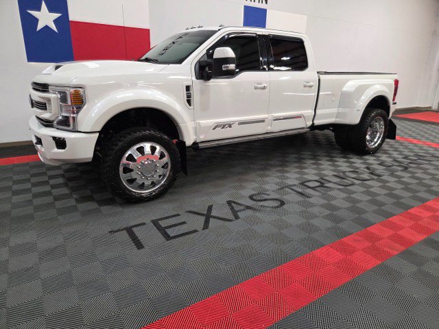 Used 2021 Ford F450 Lariat w/ Lariat Ultimate Package AWD/4WD image 2
