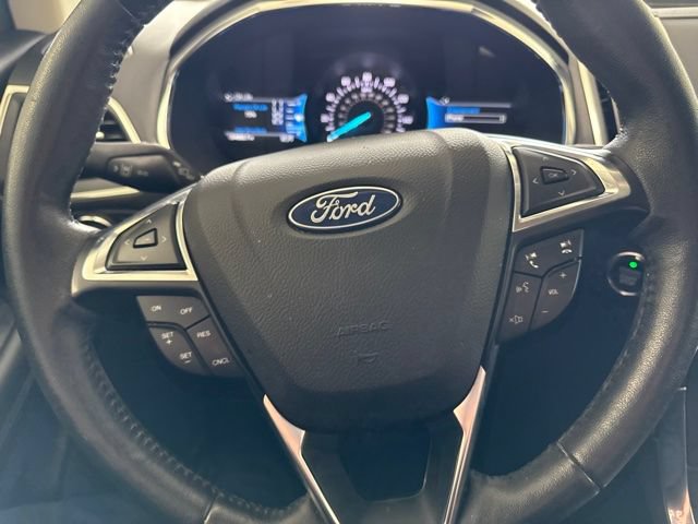 Used 2021 Ford Edge Titanium w/ Cargo Accessory Package AWD/4WD image 20