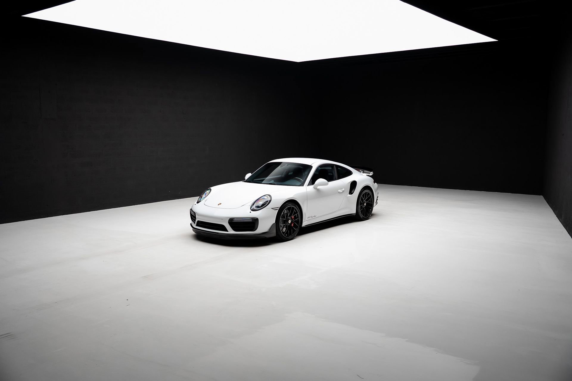 Used 2017 Porsche 911 Turbo AWD/4WD image 82