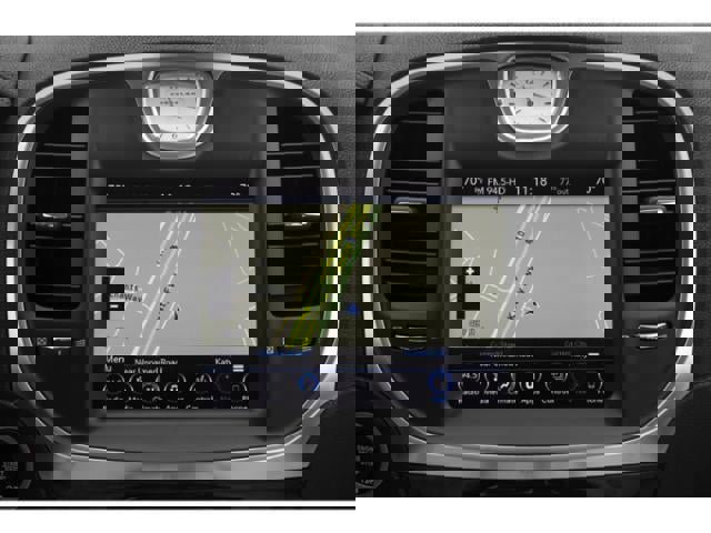 Used 2019 Chrysler 300 Touring w/ Sport Appearance Package image 17