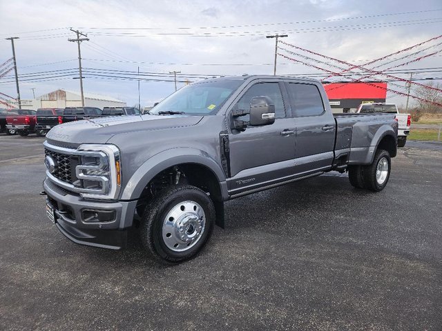Used 2025 Ford F450 Platinum image 11