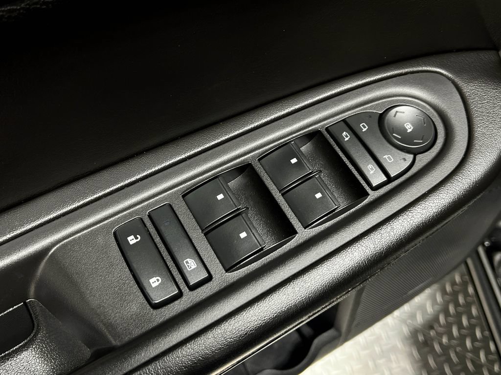 Used 2017 GMC Acadia Limited SLT FWD image 16