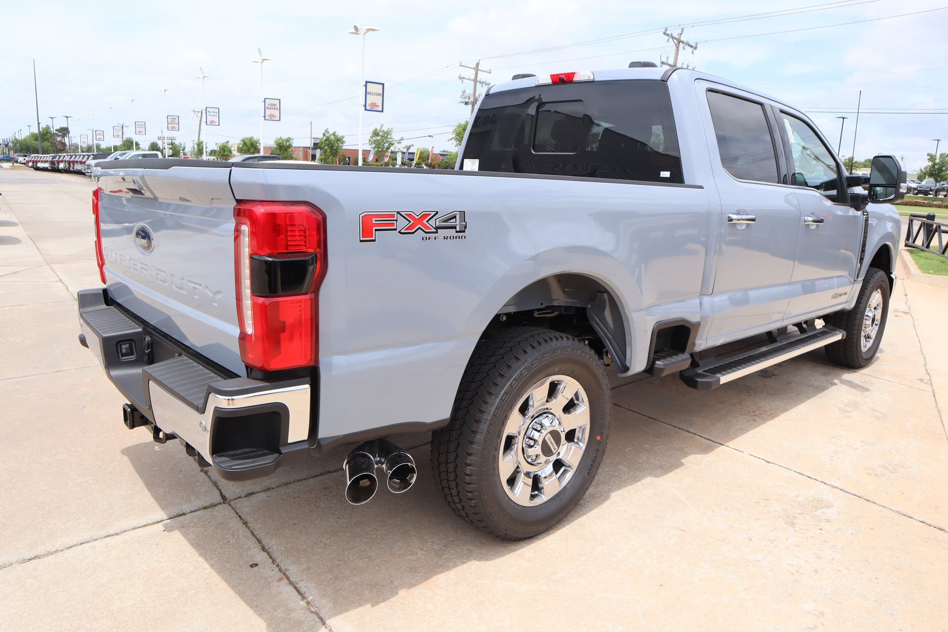 New 2026 Ford F250 Lariat w/ Chrome Package AWD/4WD image 23