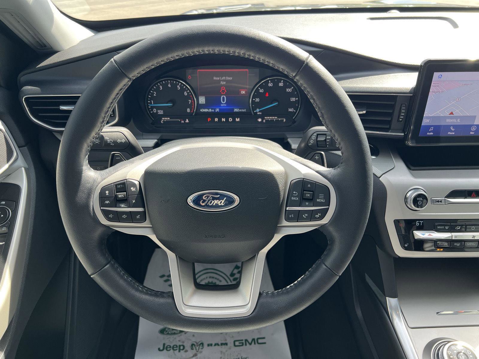Used 2021 Ford Explorer XLT w/ Equipment Group 202A AWD/4WD image 24