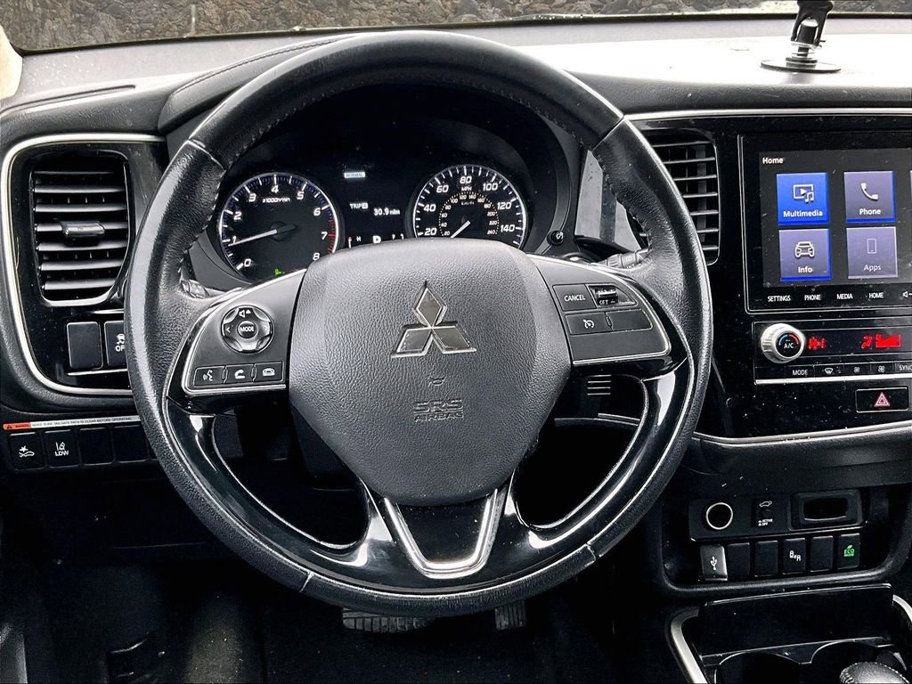 Used 2020 Mitsubishi Outlander ES image 5
