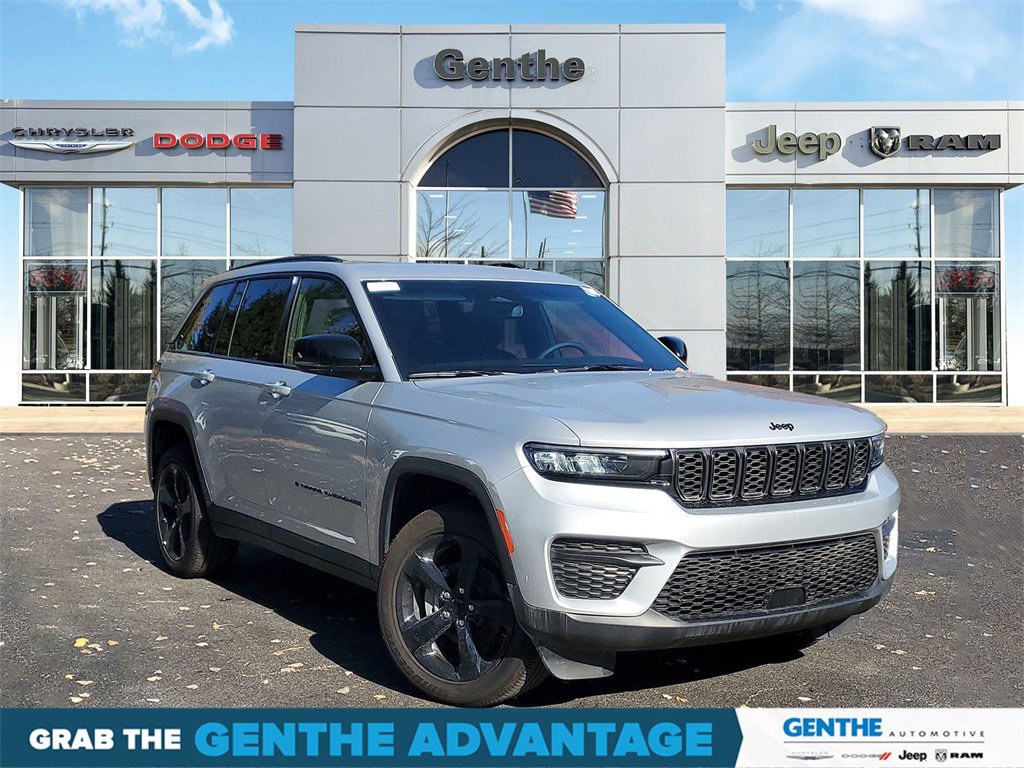 Certified 2024 Jeep Grand Cherokee Altitude
