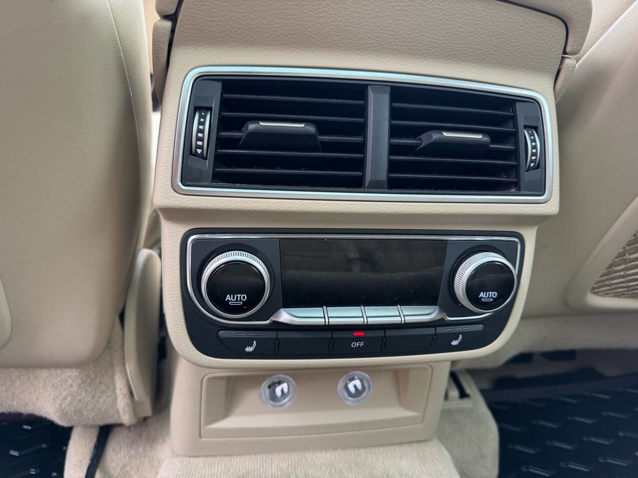 Used 2018 Audi Q7 3.0T Prestige w/ Prestige Package image 15