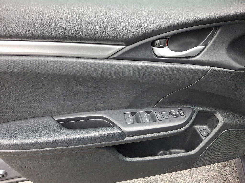 Used 2020 Honda Civic Sport image 12