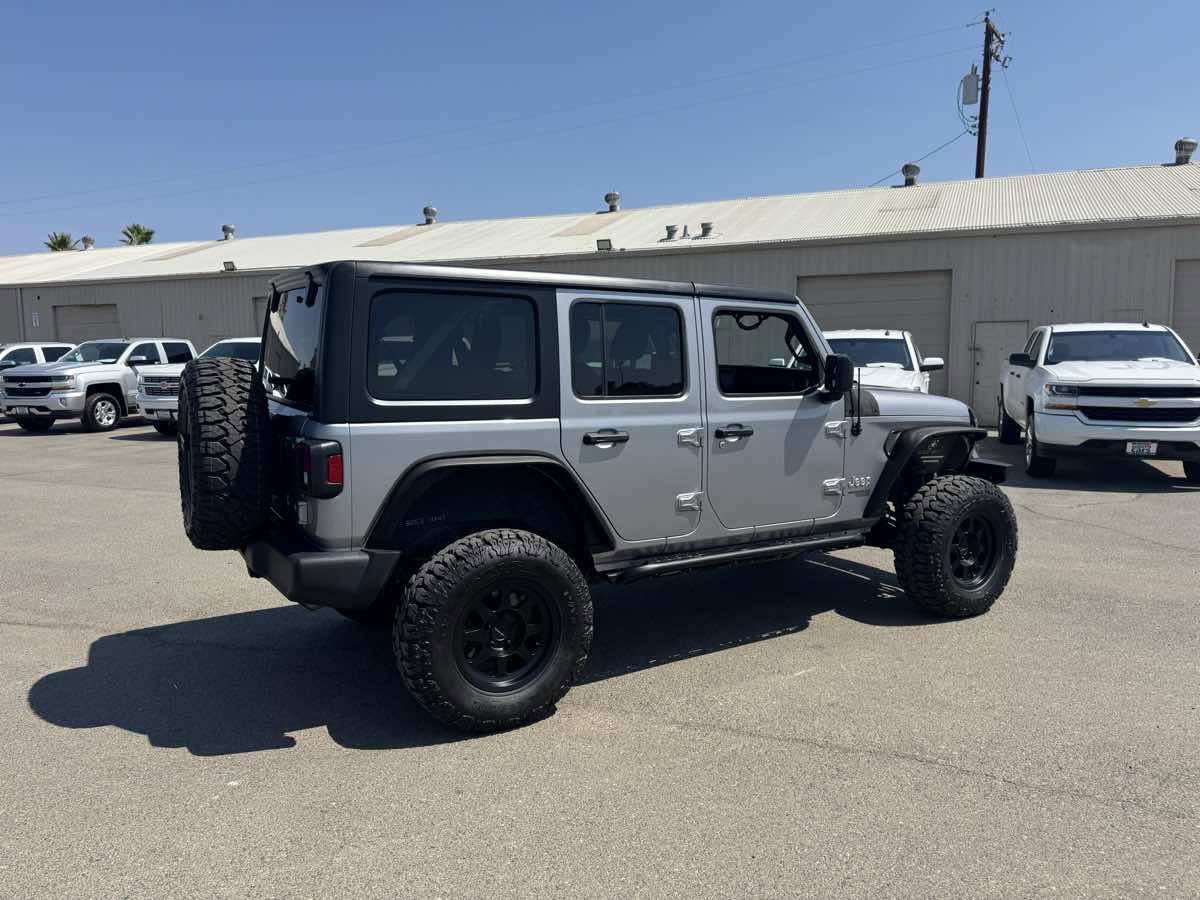 Used 2018 Jeep Wrangler Unlimited Sport S image 12