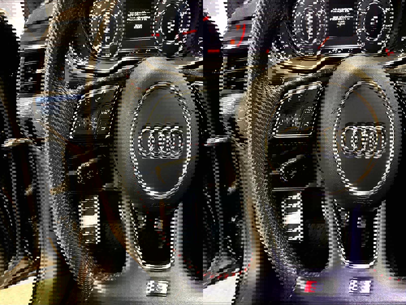 Used 2019 Audi A4 2.0T Prestige w/ Prestige Package image 23