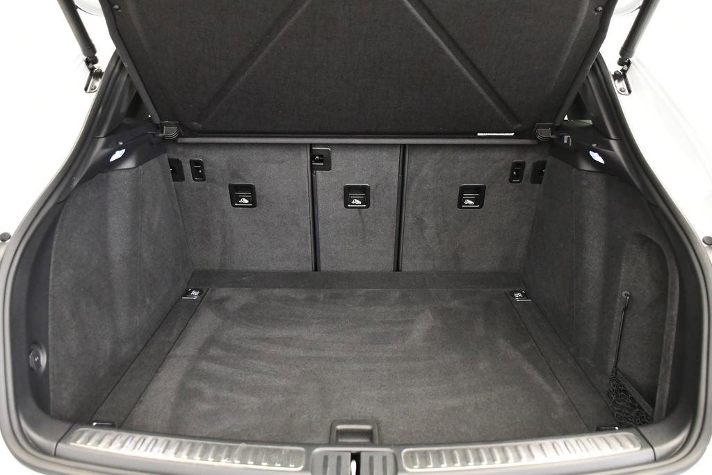 Used 2024 Porsche Macan S image 58