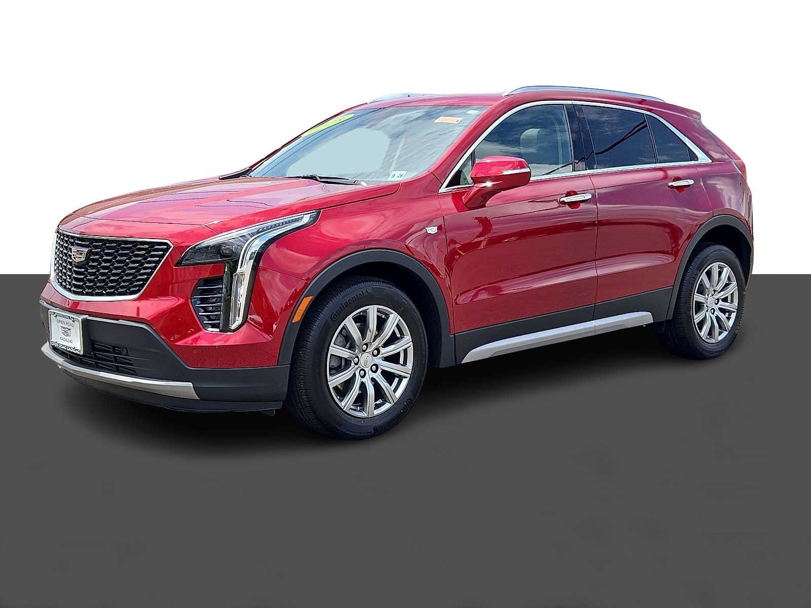 Certified 2023 Cadillac XT4 Premium Luxury w/ Cold Weather Package AWD/4WD image 3