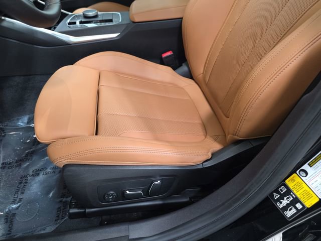 Used 2024 BMW 330i xDrive 330i xDrive w/ Convenience Package image 26