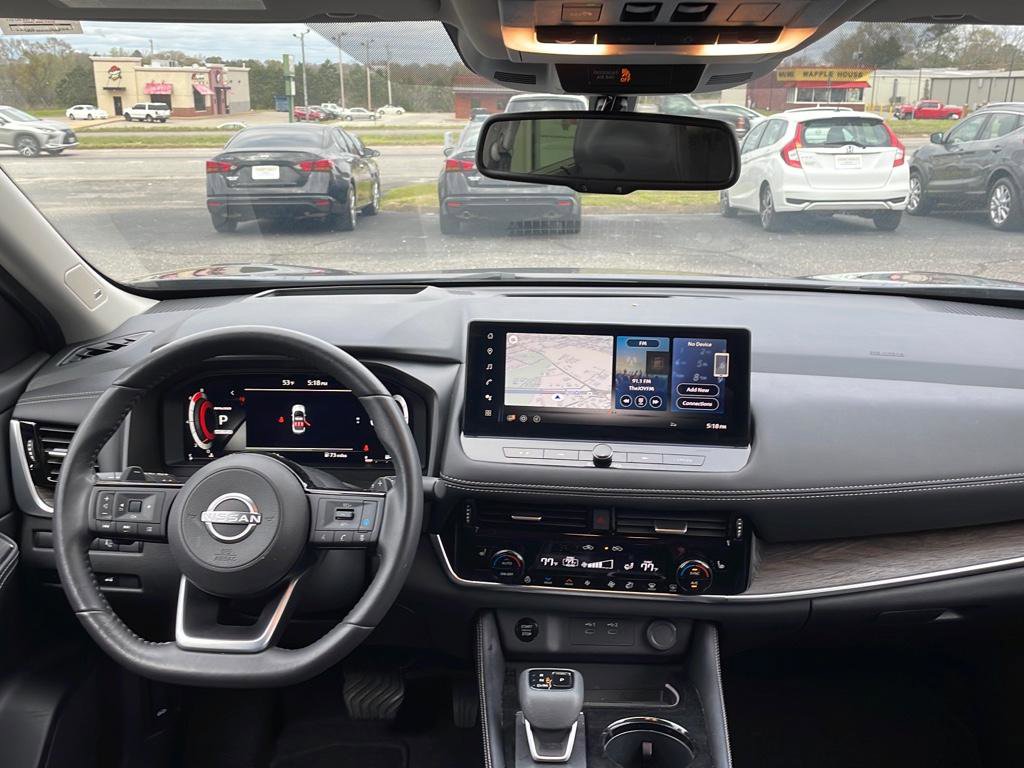 Certified 2024 Nissan Rogue Platinum w/ Platinum Premium Package image 13