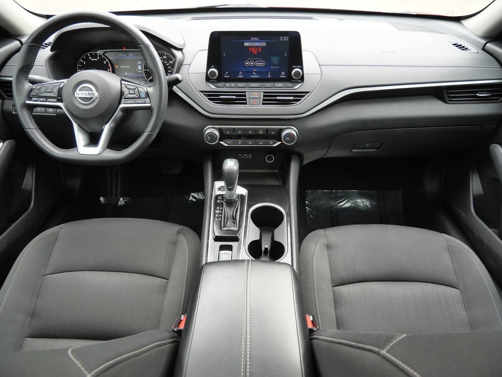 Used 2021 Nissan Altima 2.5 SV w/ SV Premium Package FWD image 30