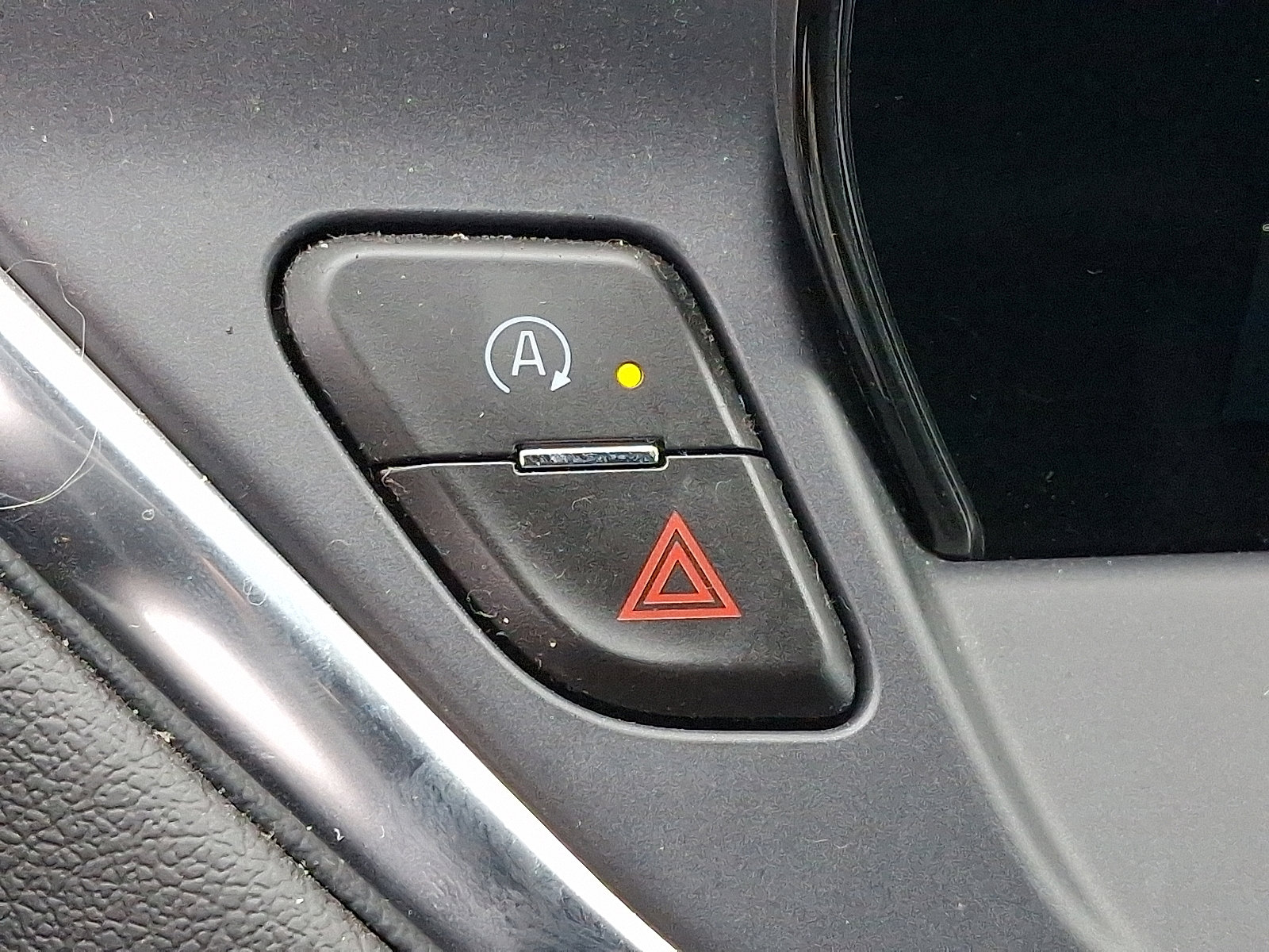 Used 2023 Chevrolet Blazer RS w/ Enhanced Convenience Package image 26