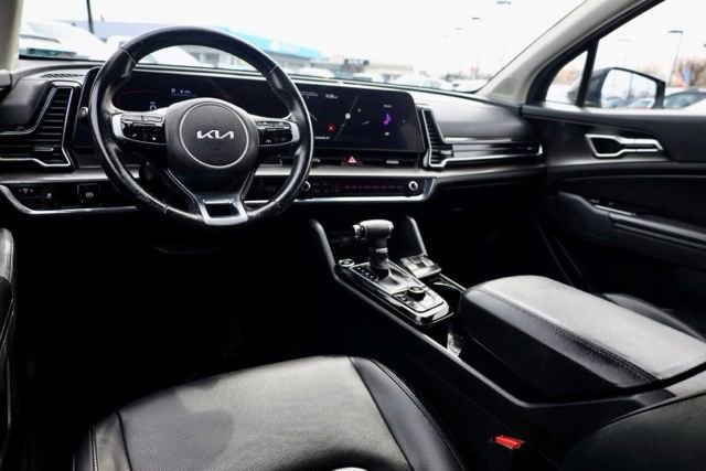 Certified 2024 Kia Sportage EX image 35