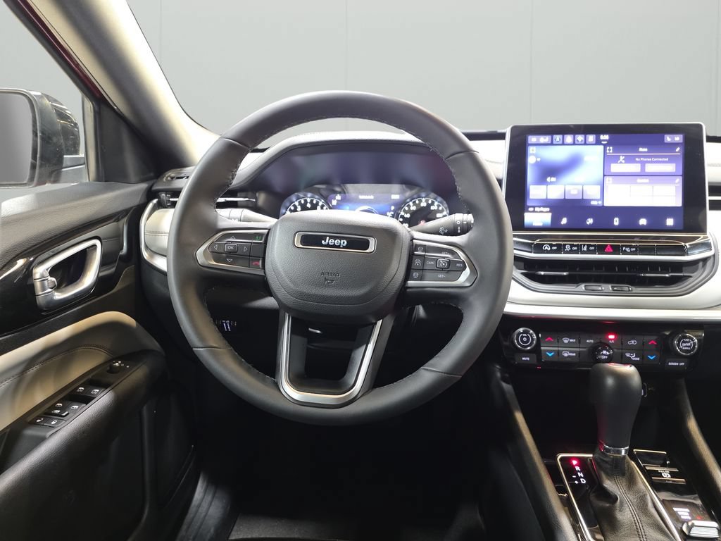 Certified 2026 Jeep Compass Limited AWD/4WD image 20