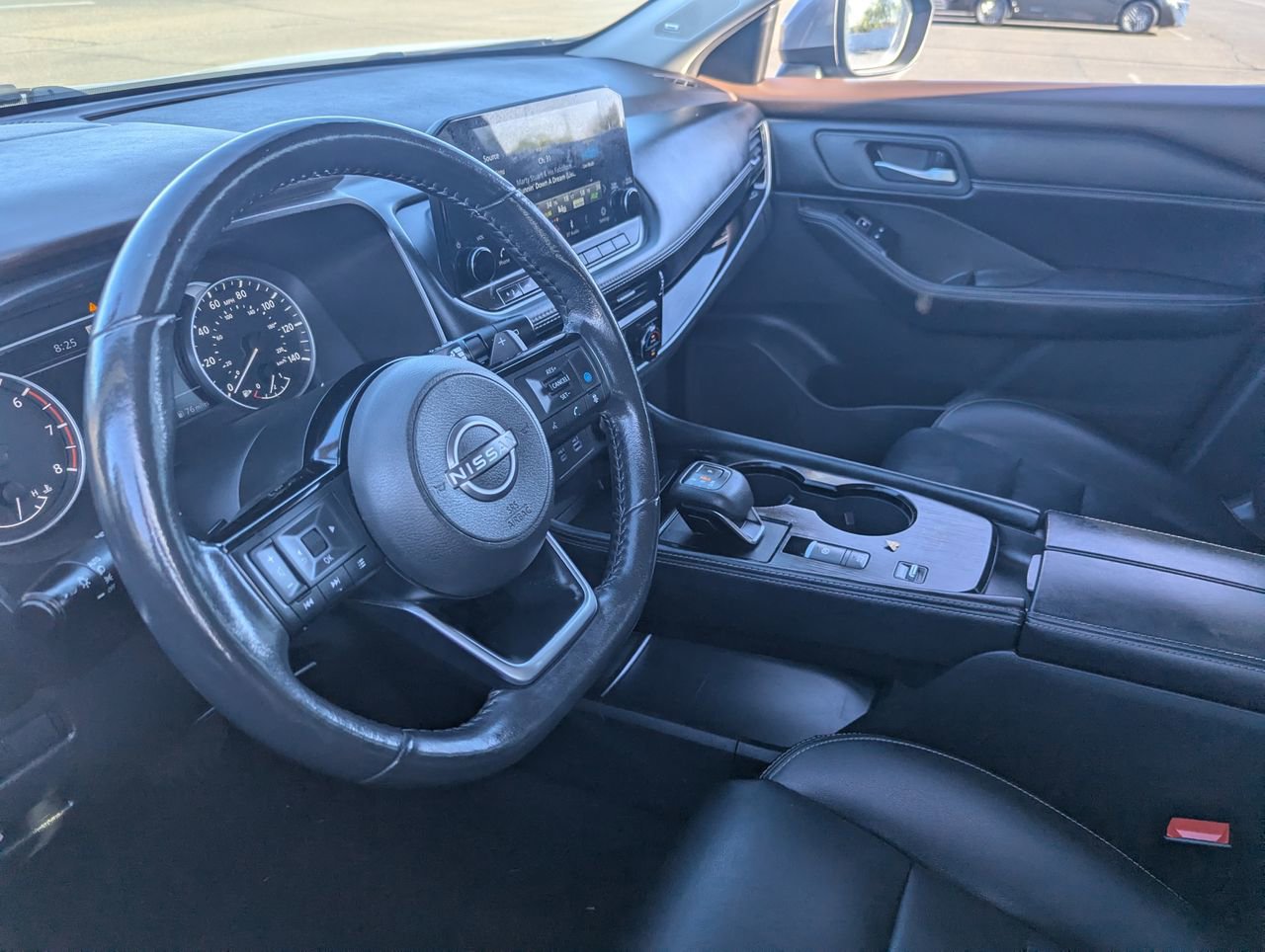 Certified 2023 Nissan Rogue SL w/ SL Premium Package image 18