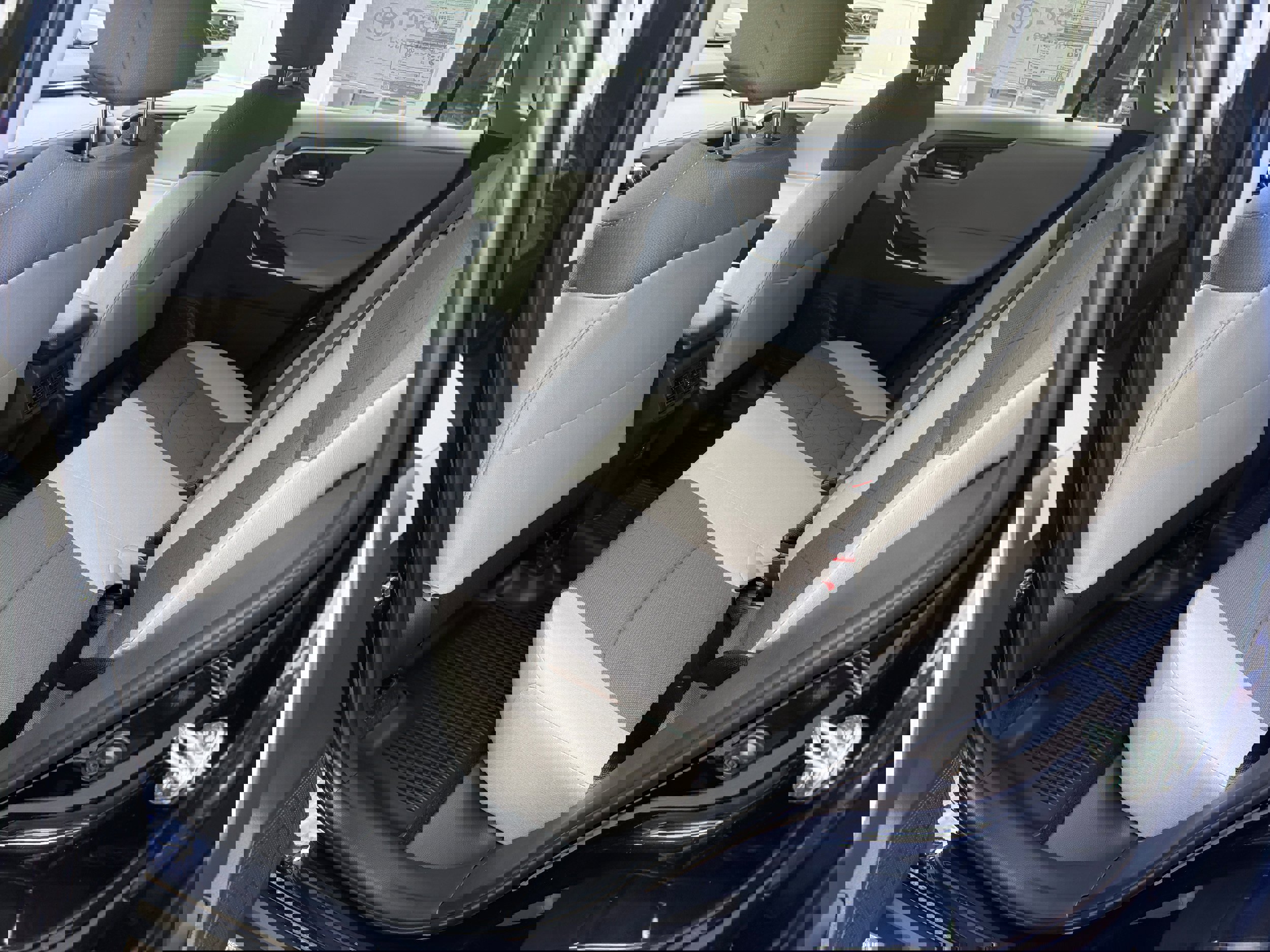 New 2025 Toyota RAV4 XLE image 14