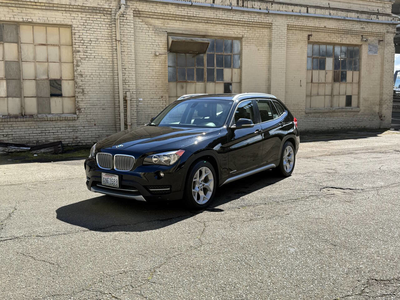 Used 2013 BMW X1 xDrive28i AWD/4WD image 2