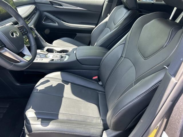 Certified 2026 INFINITI QX60 Luxe w/ Cargo Package FWD image 16