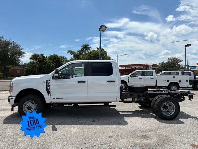 New 2026 Ford F350 4x4 Crew Cab DRW Super Duty image 6