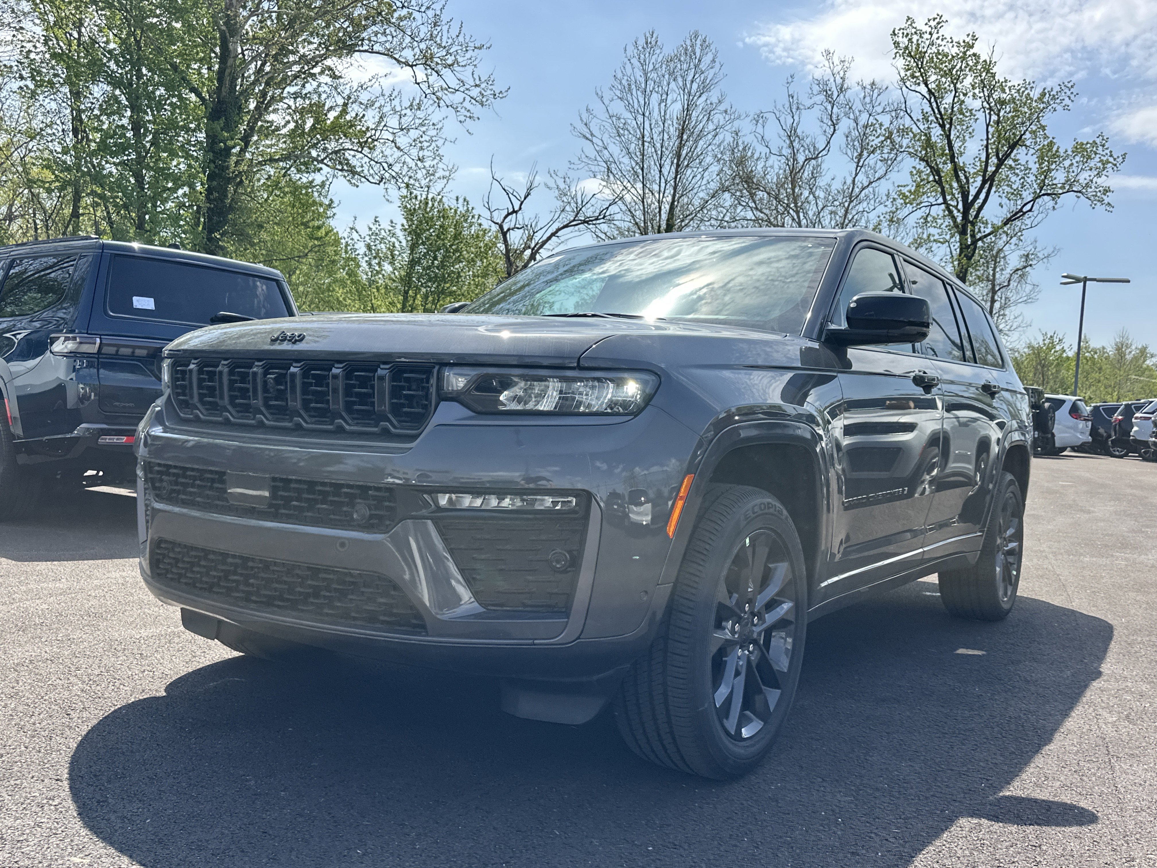New 2026 Jeep Grand Cherokee L Limited AWD/4WD image 21