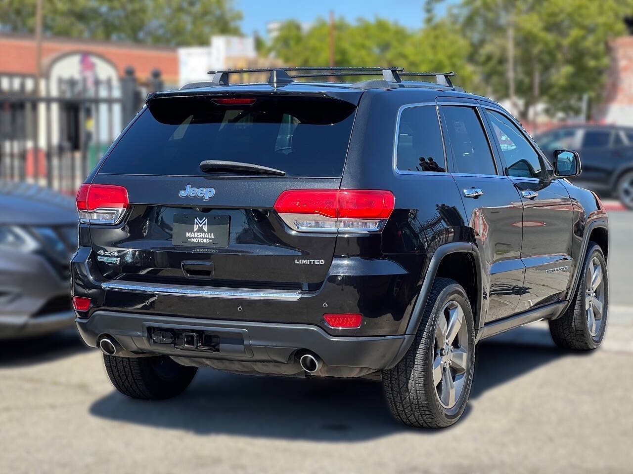 Used 2015 Jeep Grand Cherokee Limited AWD/4WD image 6