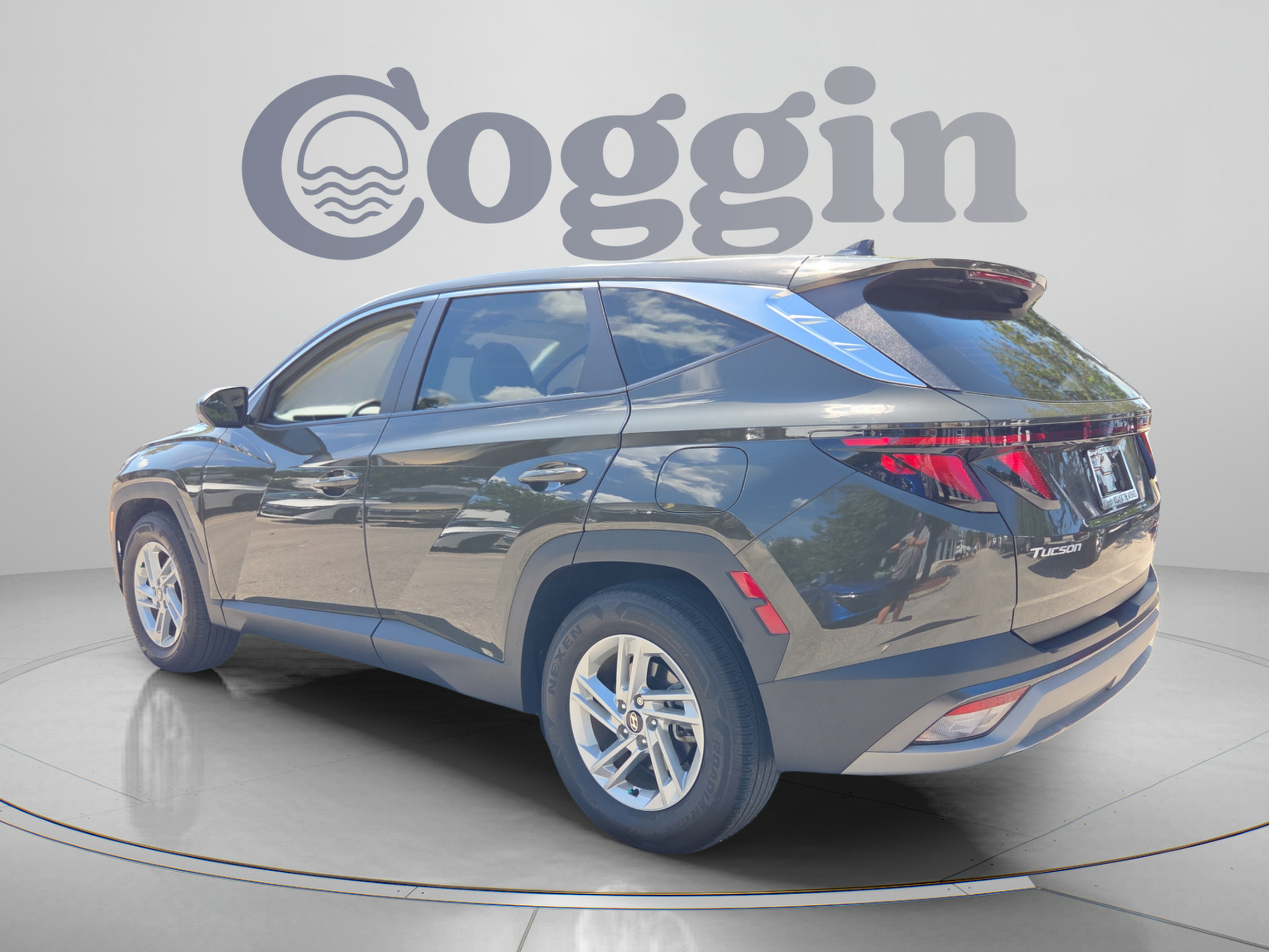Used 2025 Hyundai Tucson SE FWD image 3